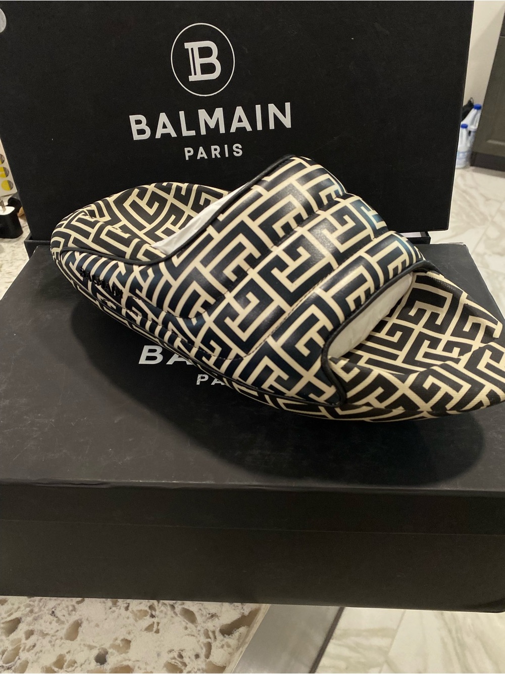 Balmain Men’s Quilted Leather B-IT Monogram Sandals – EU 43 / US 10 - Picture 6 of 10